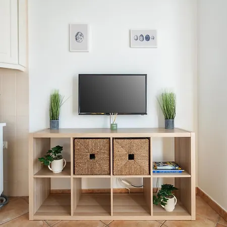 Host Wise - Wonderful Flats With Pool Apartamento