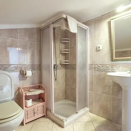 Διαμέρισμα Host Wise - Wonderful Flats With Pool *