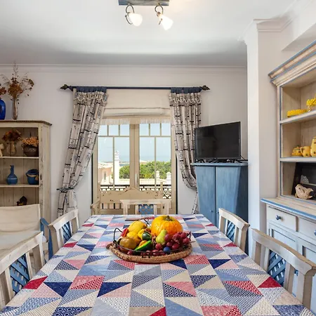 Host Wise - Wonderful Flats With Pool Διαμέρισμα Αλμπουφέιρα