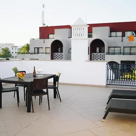 Host Wise - Wonderful Flats With Pool Διαμέρισμα *