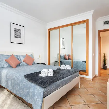 Host Wise - Wonderful Flats With Pool Διαμέρισμα *