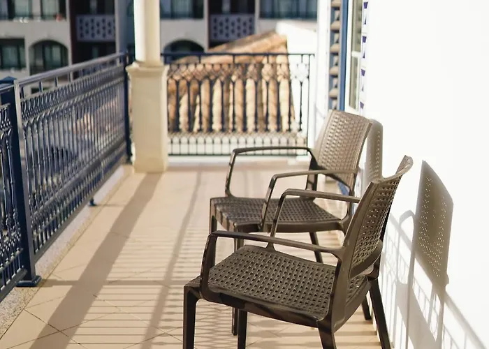 Апартаменти Host Wise - Wonderful Flats With Pool