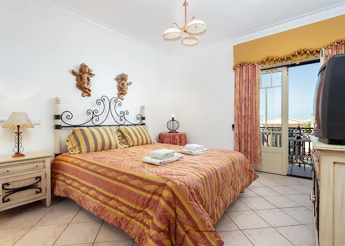 Host Wise - Wonderful Flats With Pool Albufeira